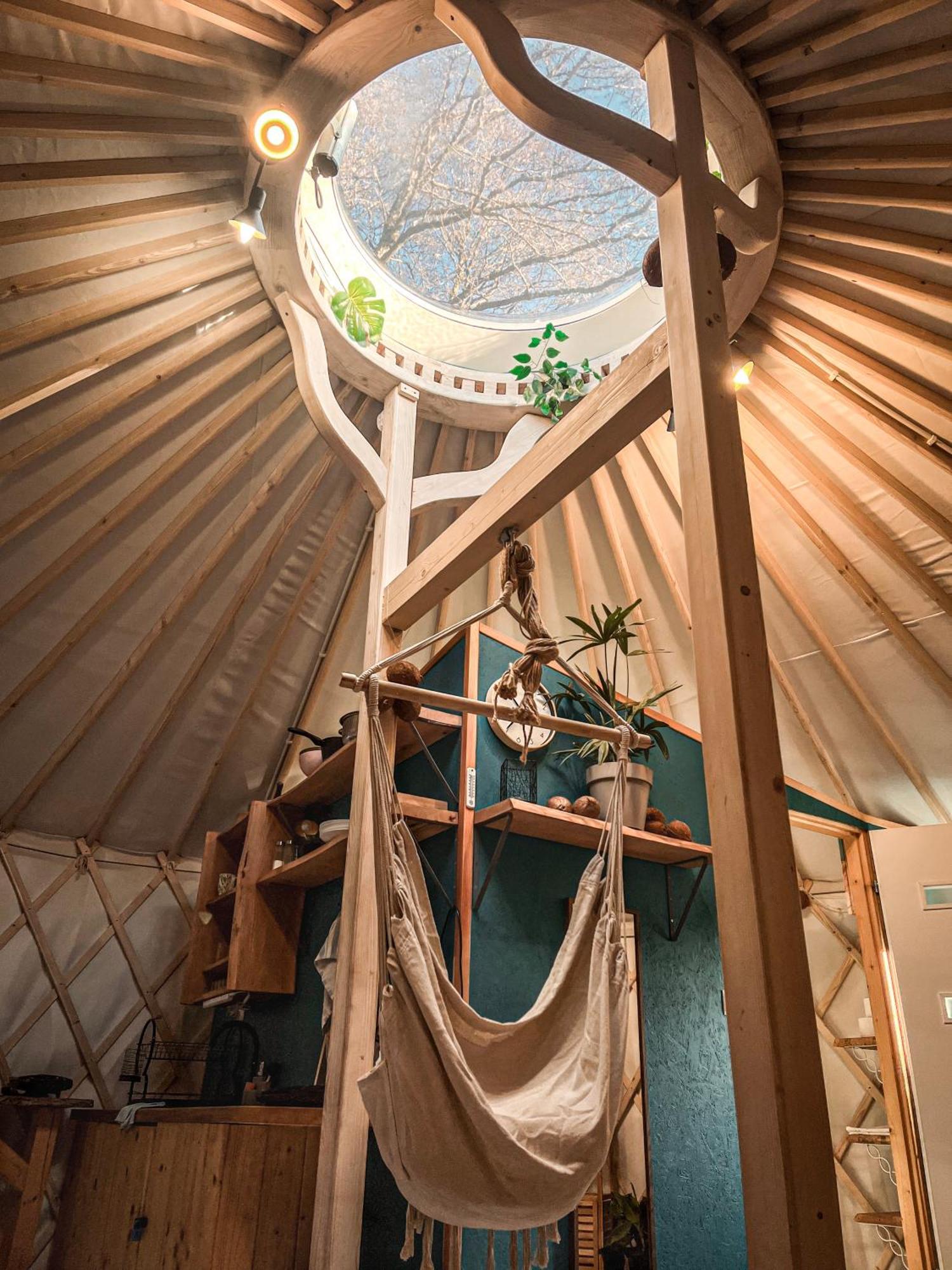 Aloha Glamp - Okragle Domki Przy Rzece - Balia I Sauna - Energylandia Zagornik المظهر الخارجي الصورة