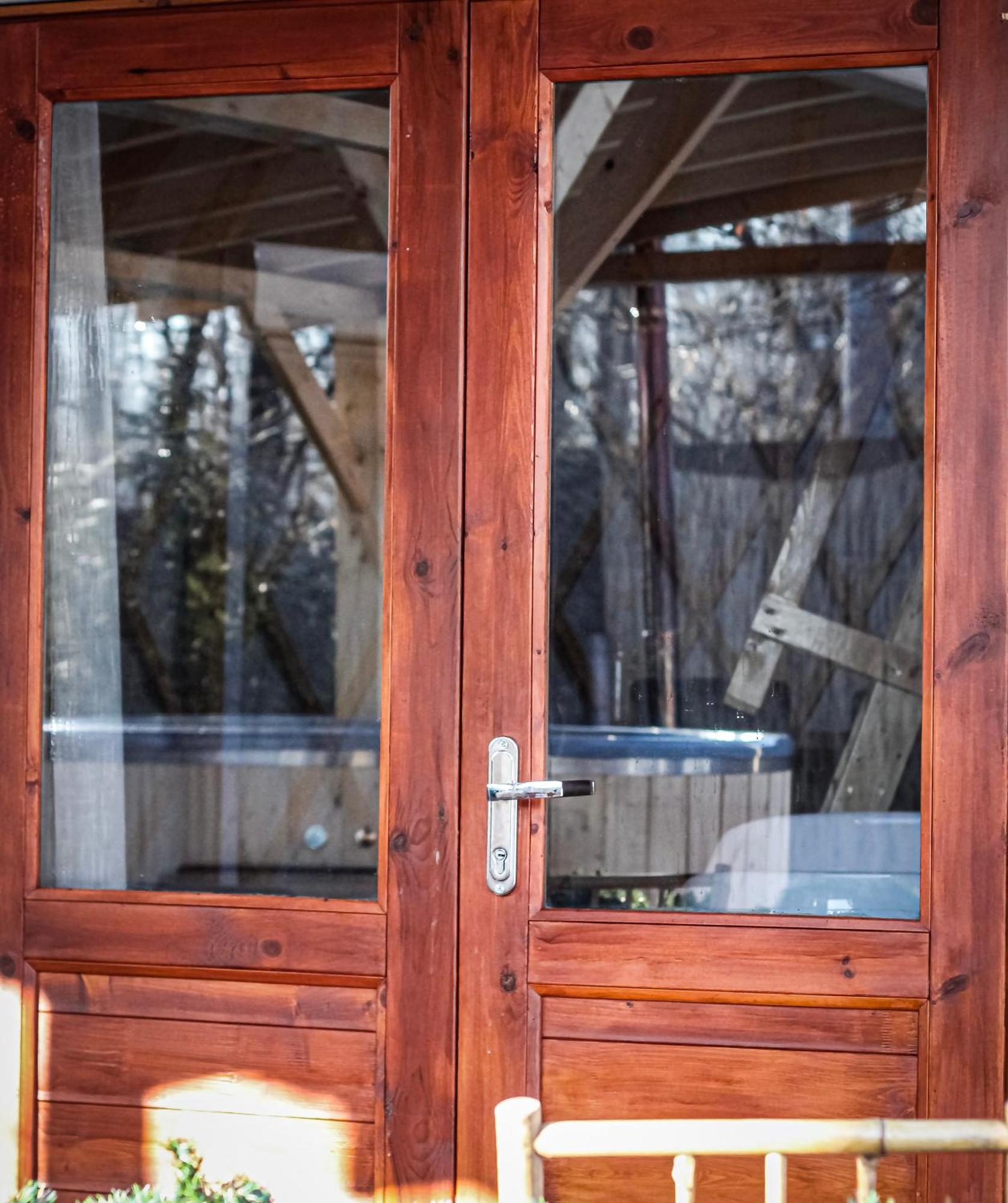 Aloha Glamp - Okragle Domki Przy Rzece - Balia I Sauna - Energylandia Zagornik الغرفة الصورة